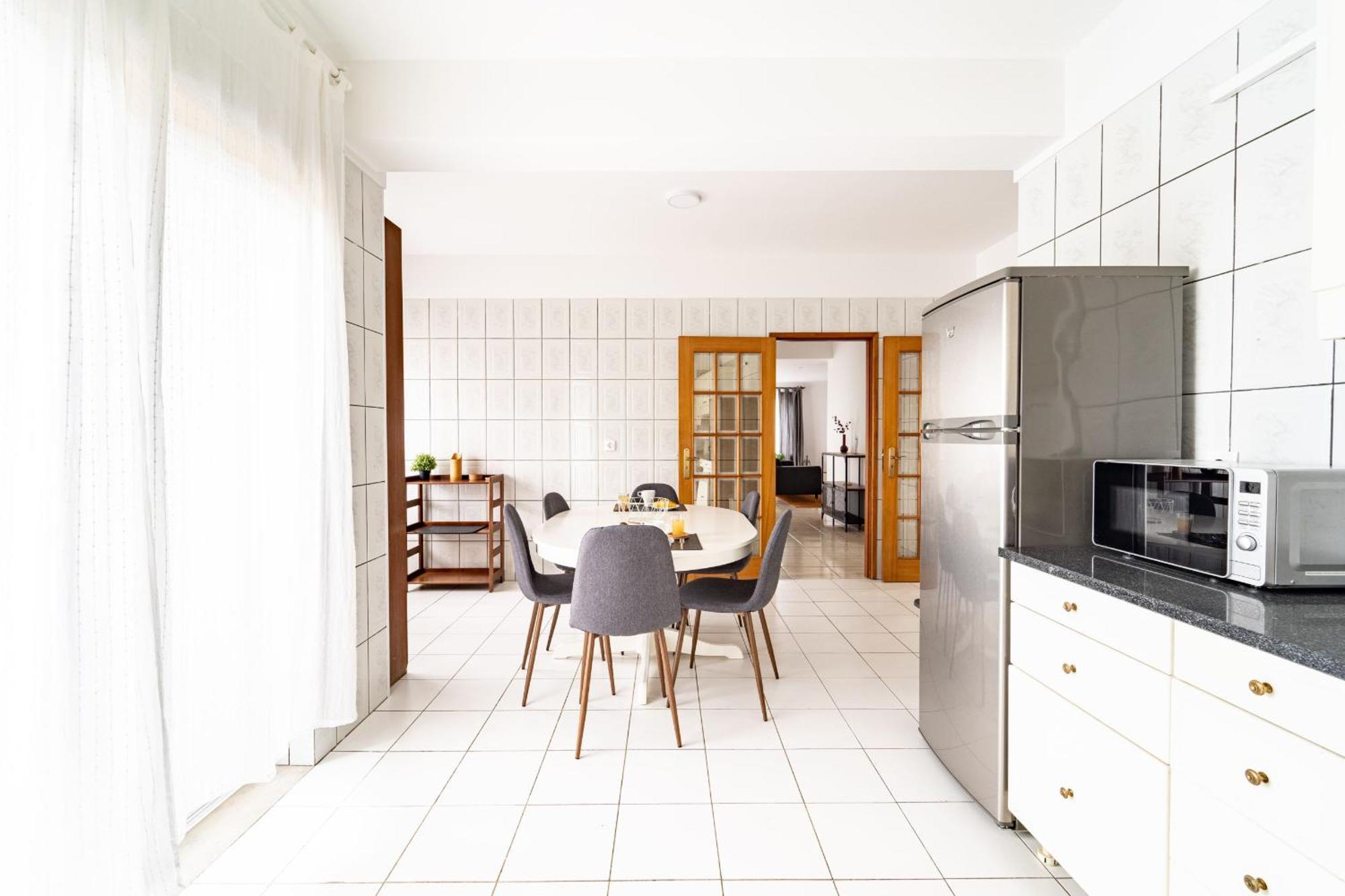 Flat Armada II - Apartamento T5 Junto Ao Bragaparque Экстерьер фото