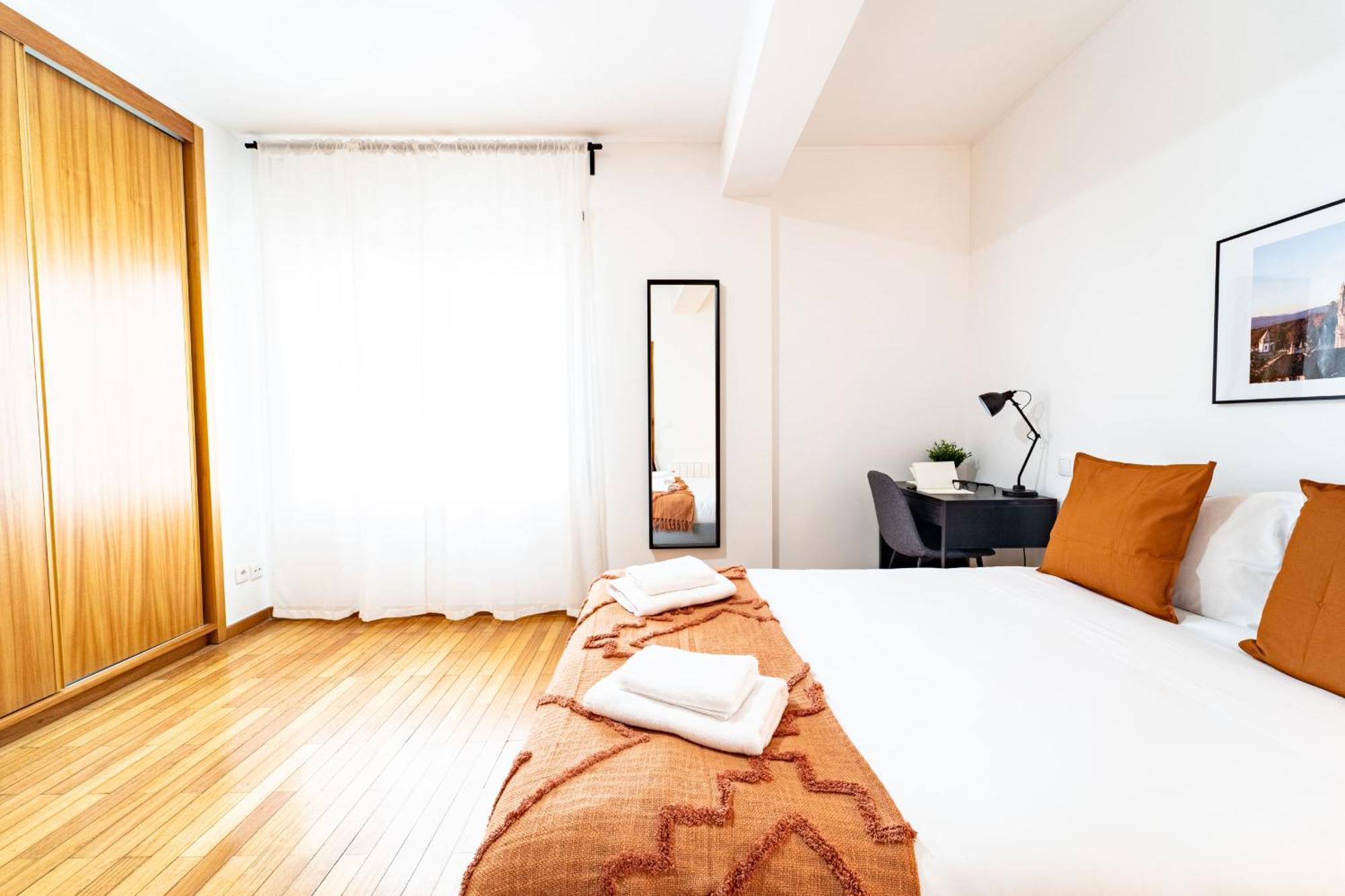 Flat Armada II - Apartamento T5 Junto Ao Bragaparque Экстерьер фото